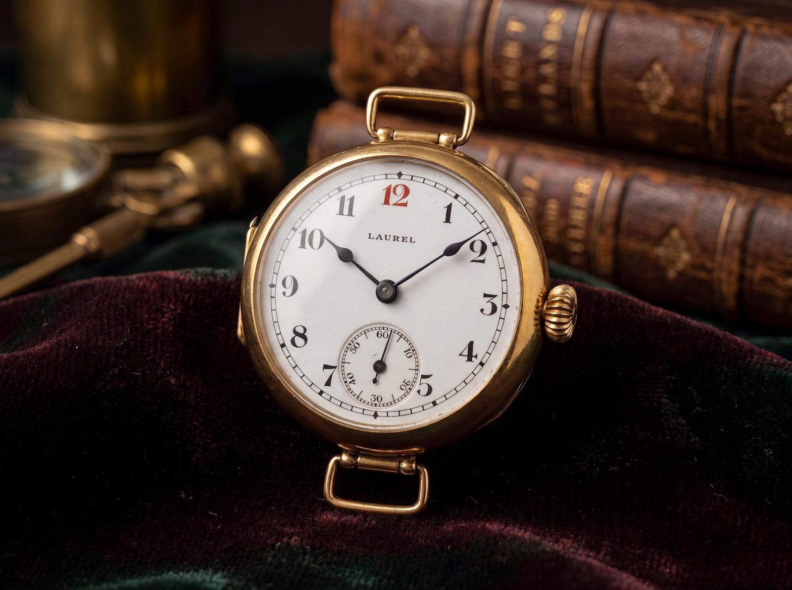 Seikosha Laurel 18k Gold Wristwatch c.1915 | SellSail Antiques